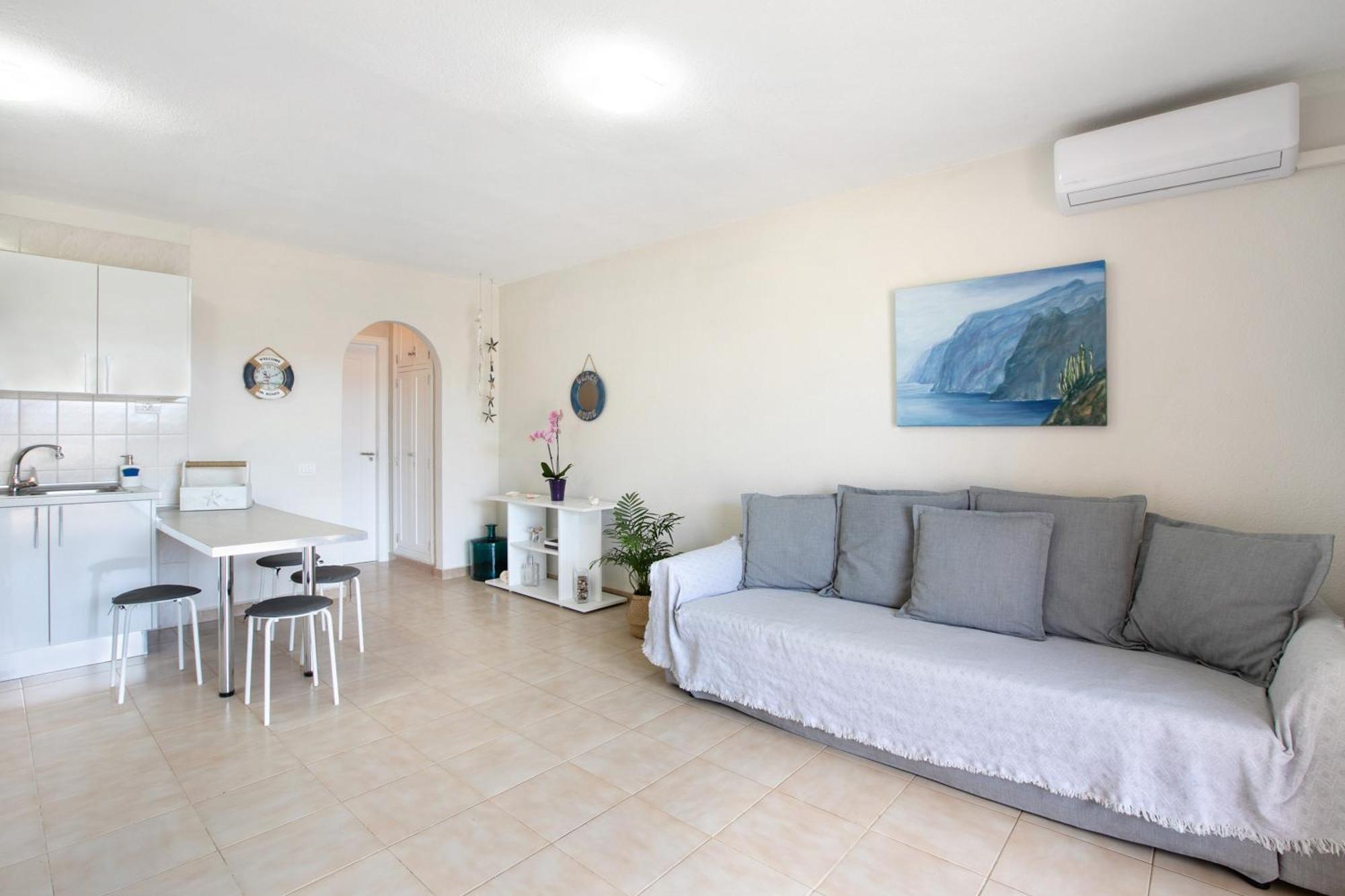 Santiago del Teide Apartamento Cerca De La Playa מראה חיצוני תמונה