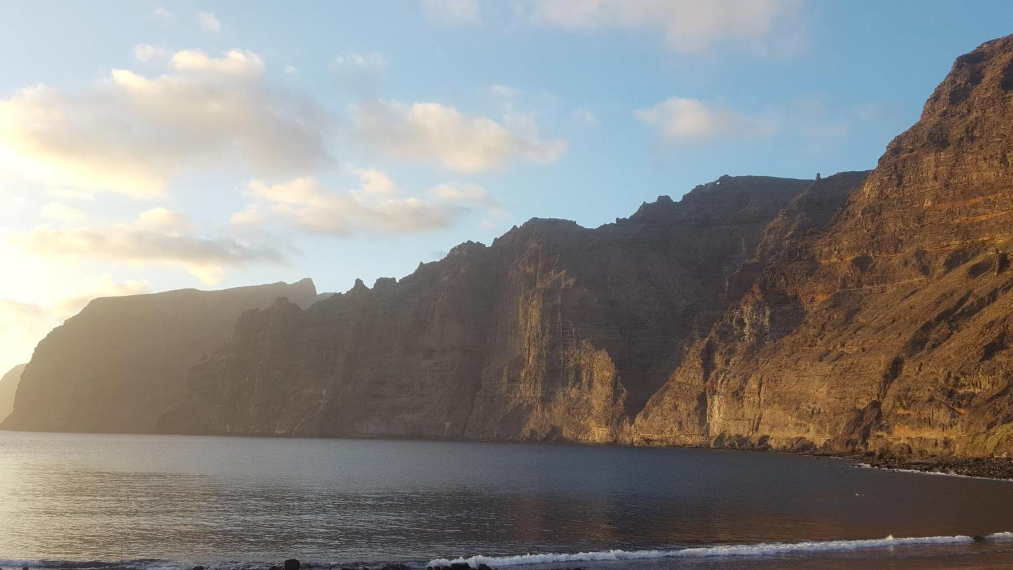 Santiago del Teide Apartamento Cerca De La Playa מראה חיצוני תמונה